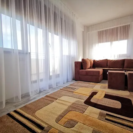 Vip Apartment-brilliant Apartmán Constanţa